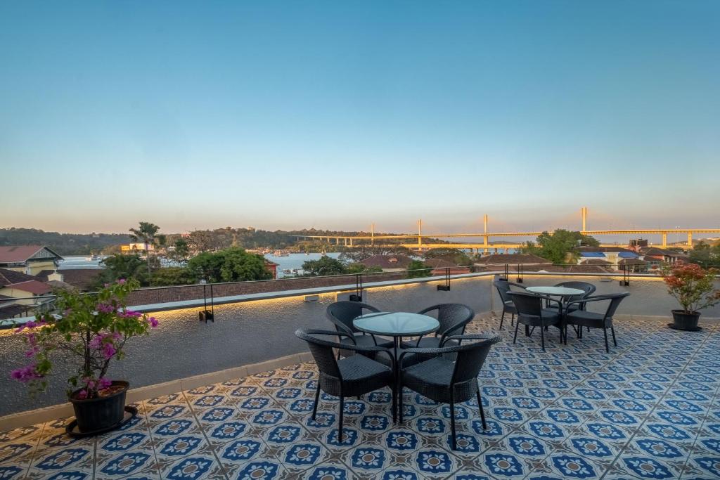 Balcony/terrace, Opierre in Goa