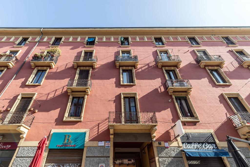 Milan Retreats Navigli photo
