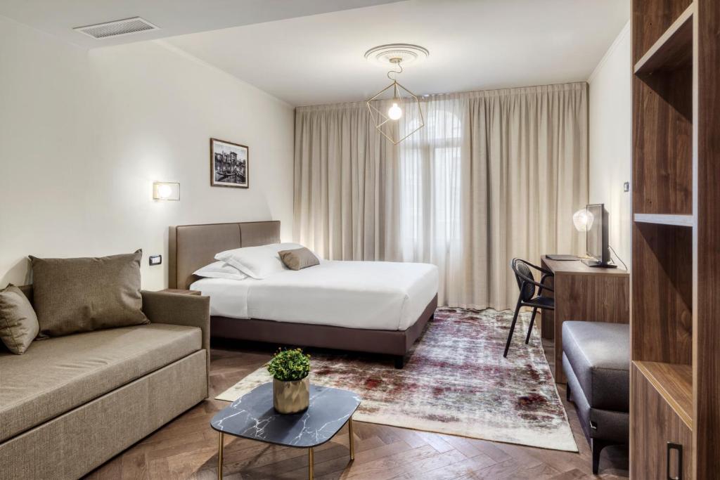 Porta Altinia Suites photo