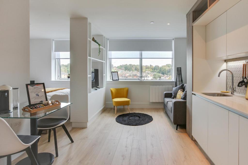 Kings Road Apartments in Brentwood, United Kingdom reviews, prices