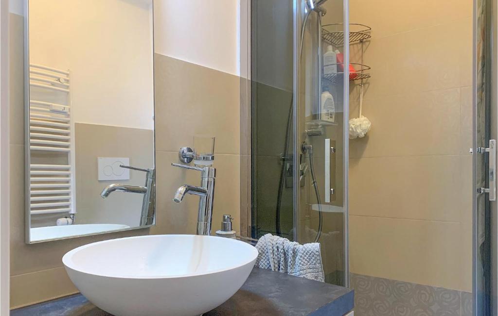Stunning apartment in Roma with 1 Bedrooms and WiFi photo