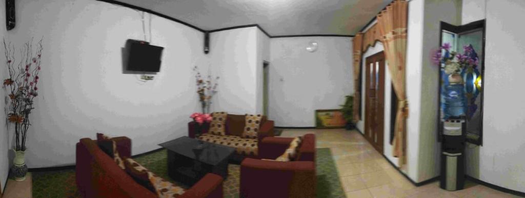Homestay Ulya 2 Dieng photo
