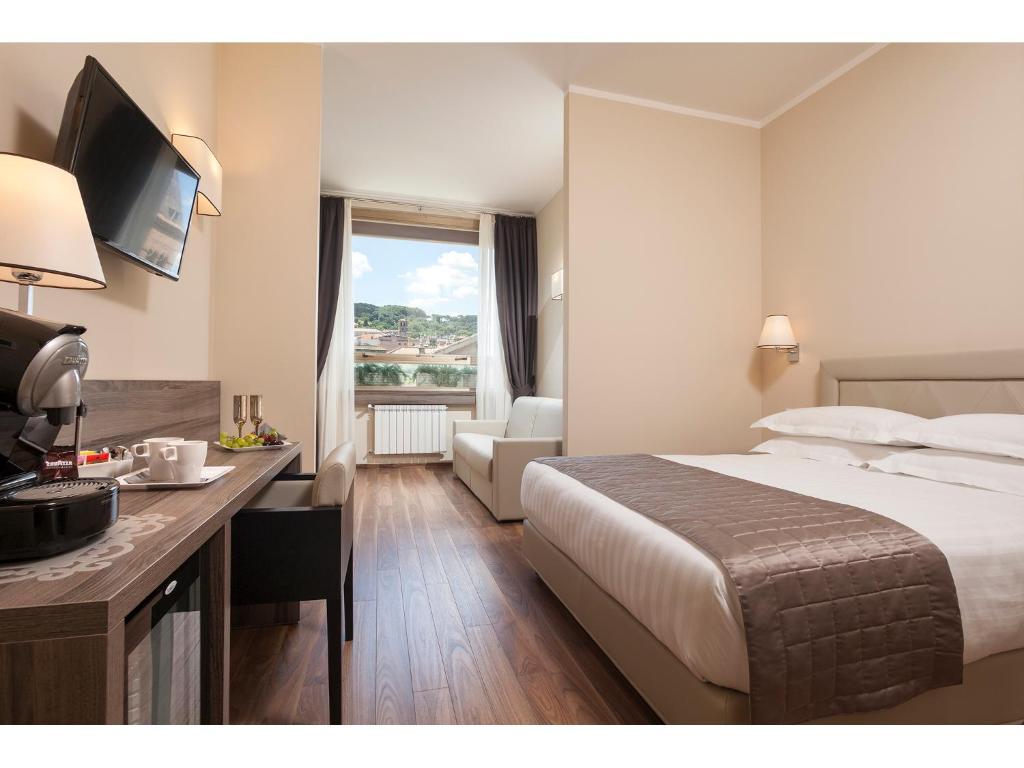 Window On Rome — Hotel in Rome