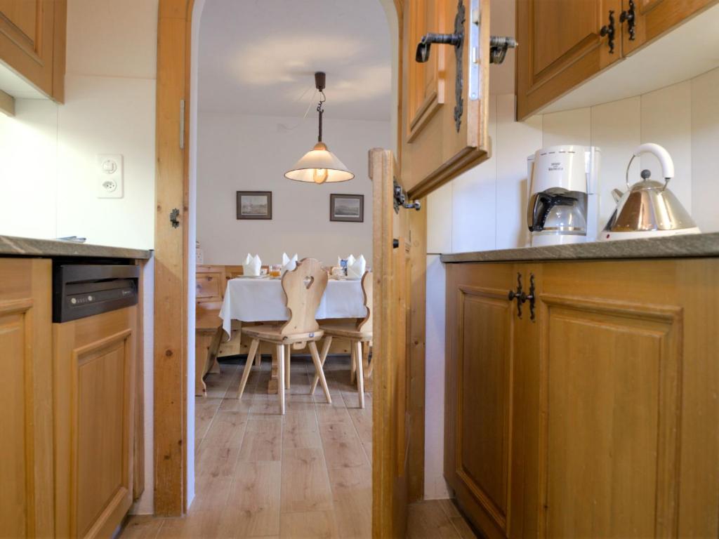 Apartment Chesa Chanella 5 by Interhome - 2