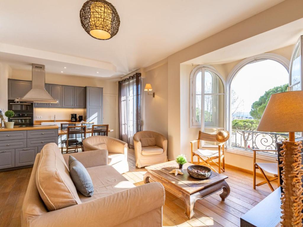 Apartment Les Sirènes by Interhome - 3