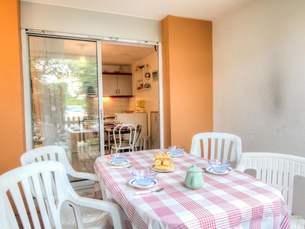 Studio Les Cyprianes-6 by Interhome - 2