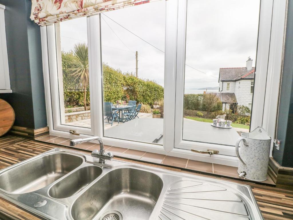 Bryn y Don, Benllech photo 4