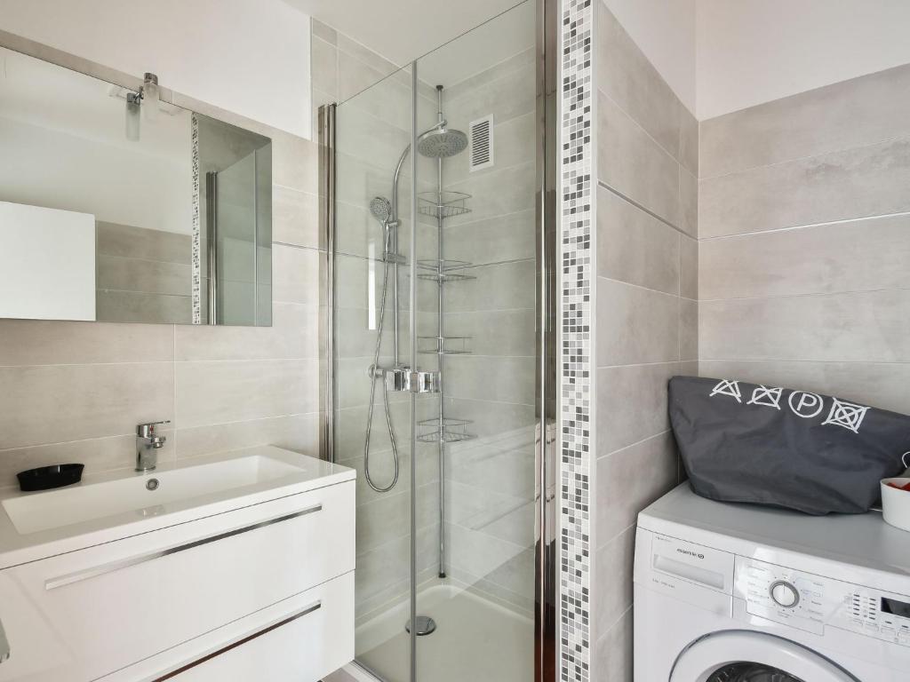 Apartment Le Clos Marin by Interhome photo