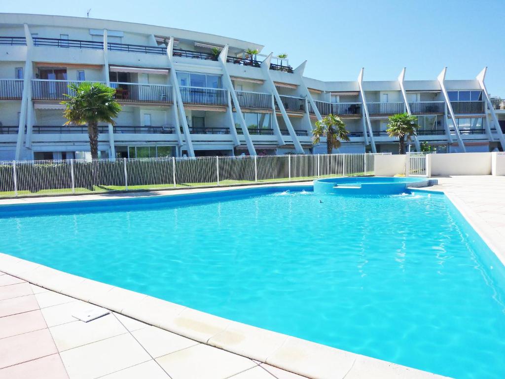 Apartment Les Flamants Roses-8 by Interhome - 1