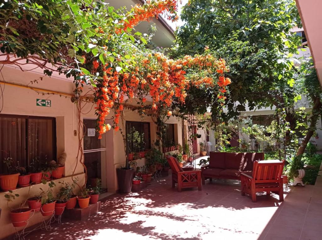 Hostal Aramayo — Hotel in Tupiza