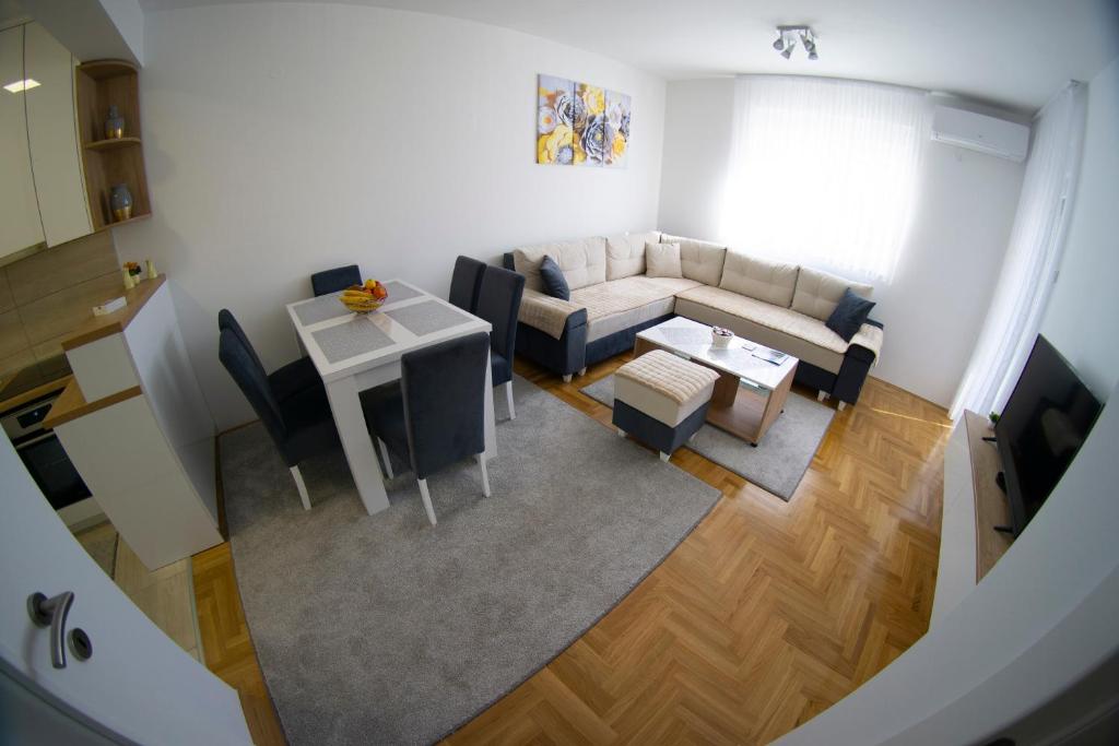 Apartman Emilija 1 - 3