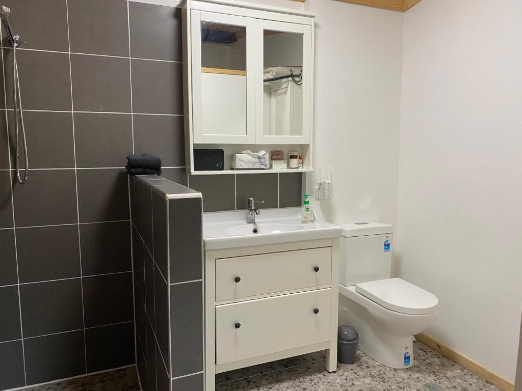 Pet Friendly Palomino Cottage photo
