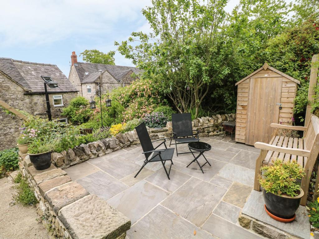 Sundial Cottage, Brassington photo 6