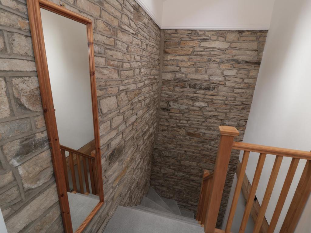 Bramble Cottage, Holmfirth photo 7