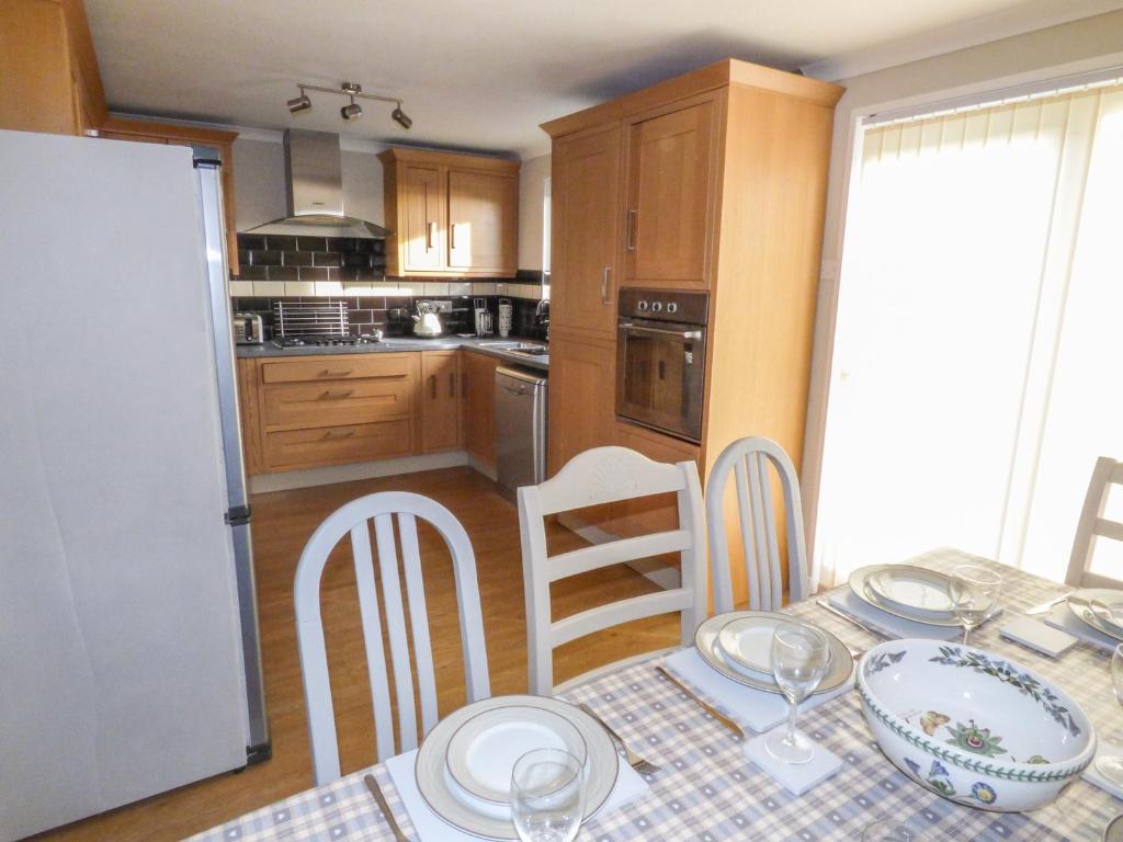 Oakdene, Milford Haven photo 6