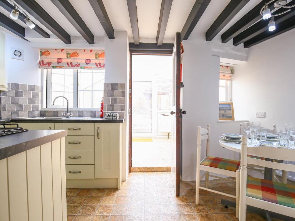 Japonica Cottage, Bourton on the Water photo 3
