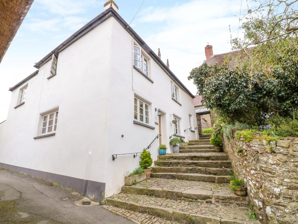 Nethercott House in Winkleigh, United Kingdom reviews, prices of Hotels