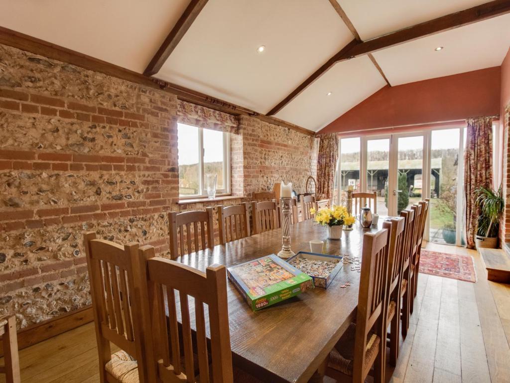 Manor Farm Barn photo 7