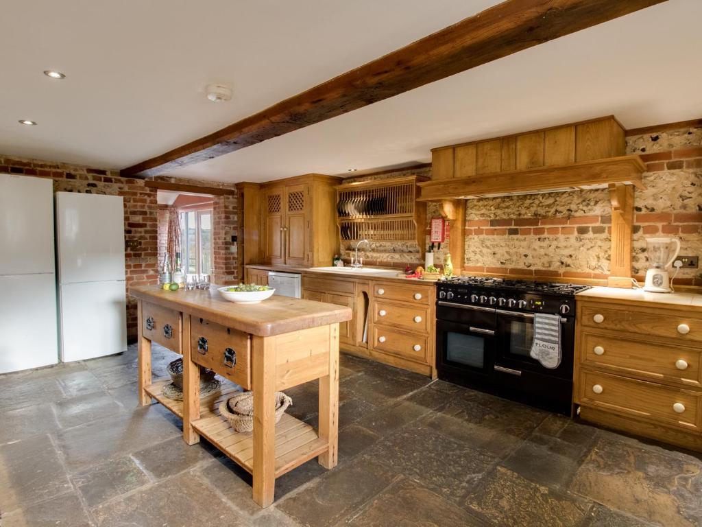 Manor Farm Barn photo 3
