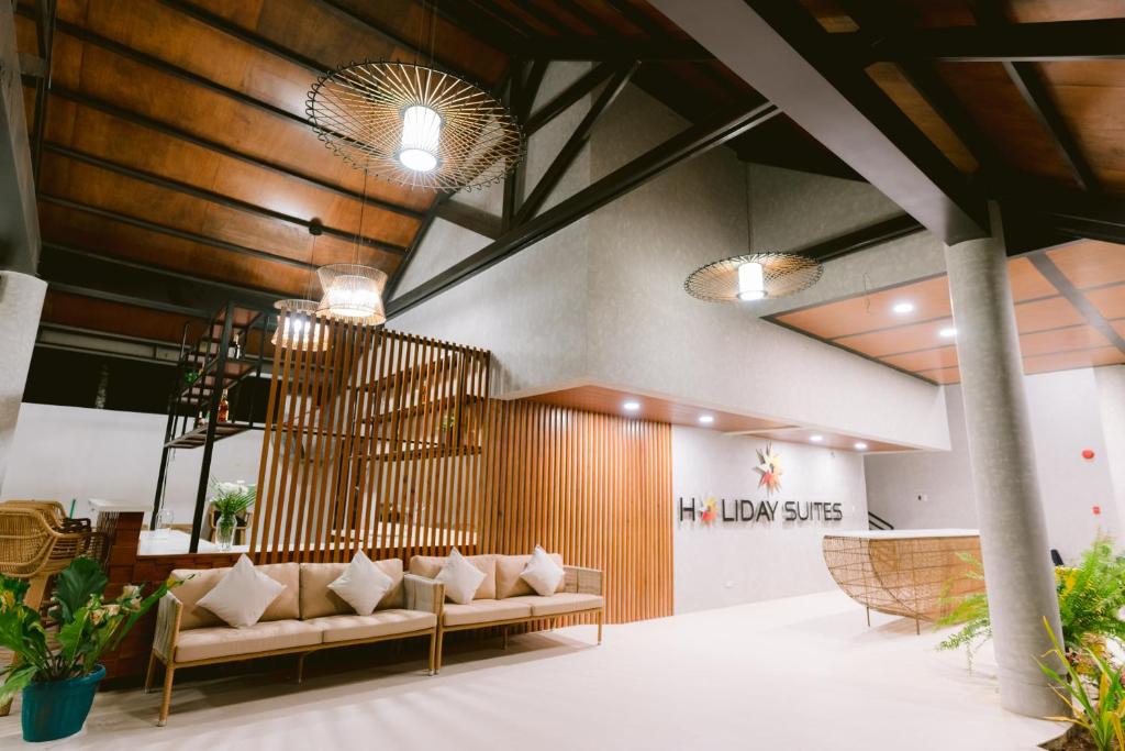 ホリデイ スイーツ ポート バートン (Holiday Suites Port Barton)