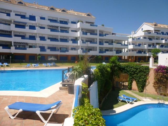 Duquesa Suites 2099 - 2