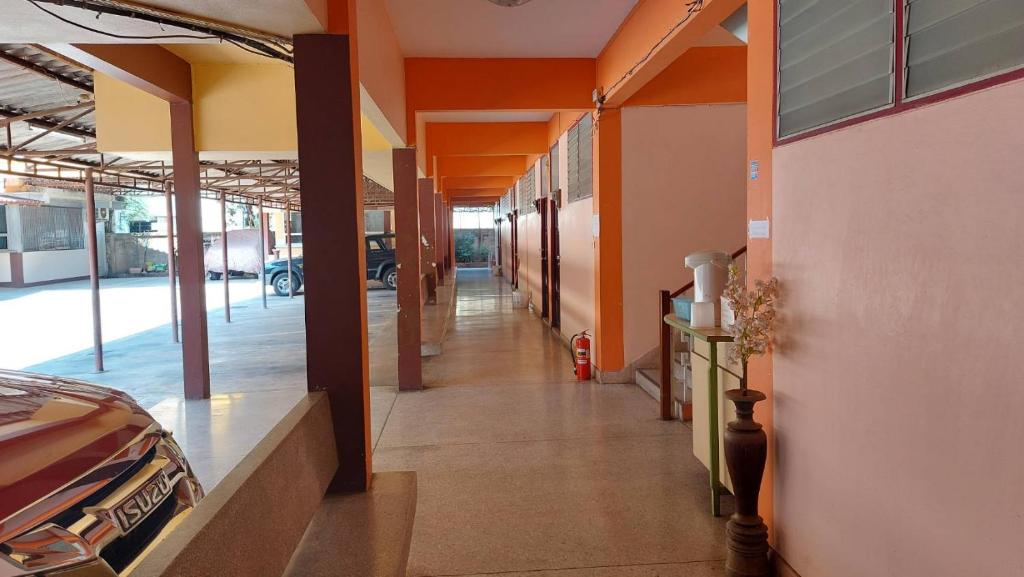 Sataya Apartment photo