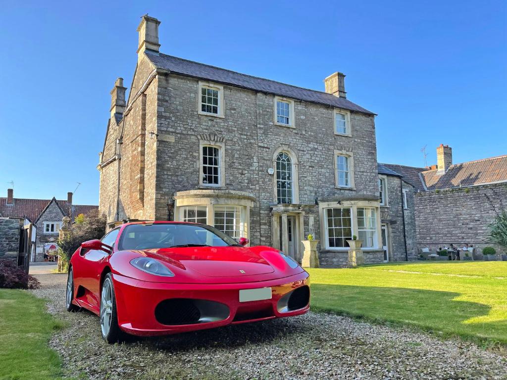 Rounceval House, Chipping Sodbury