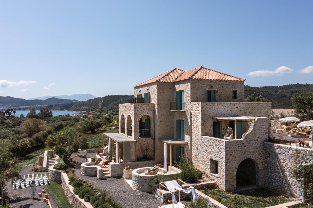 The Olive Yard — Hotel in Selinitsa (Gytheio)