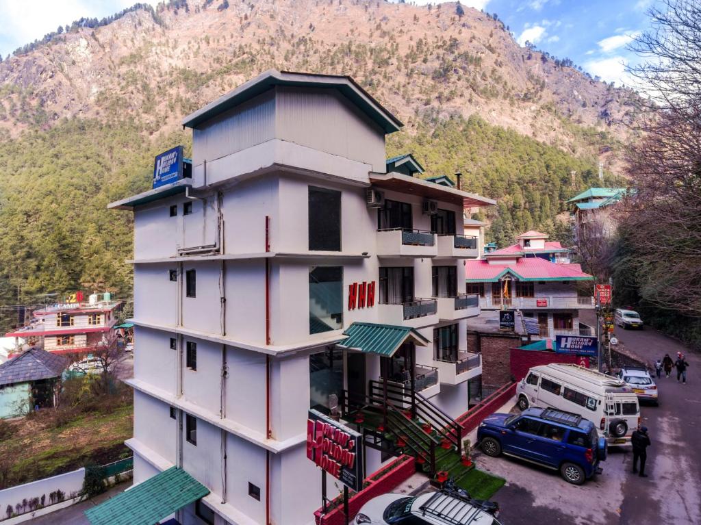 Hotel Hukam's Holiday Home Kasol photo
