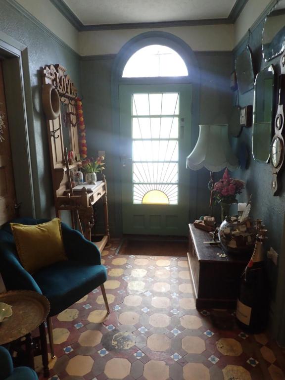 フロント・ロビー