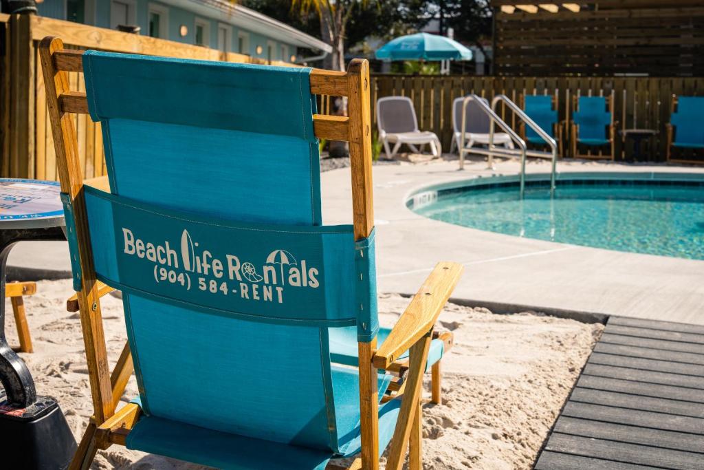 Salt Air Inn & Suites photo