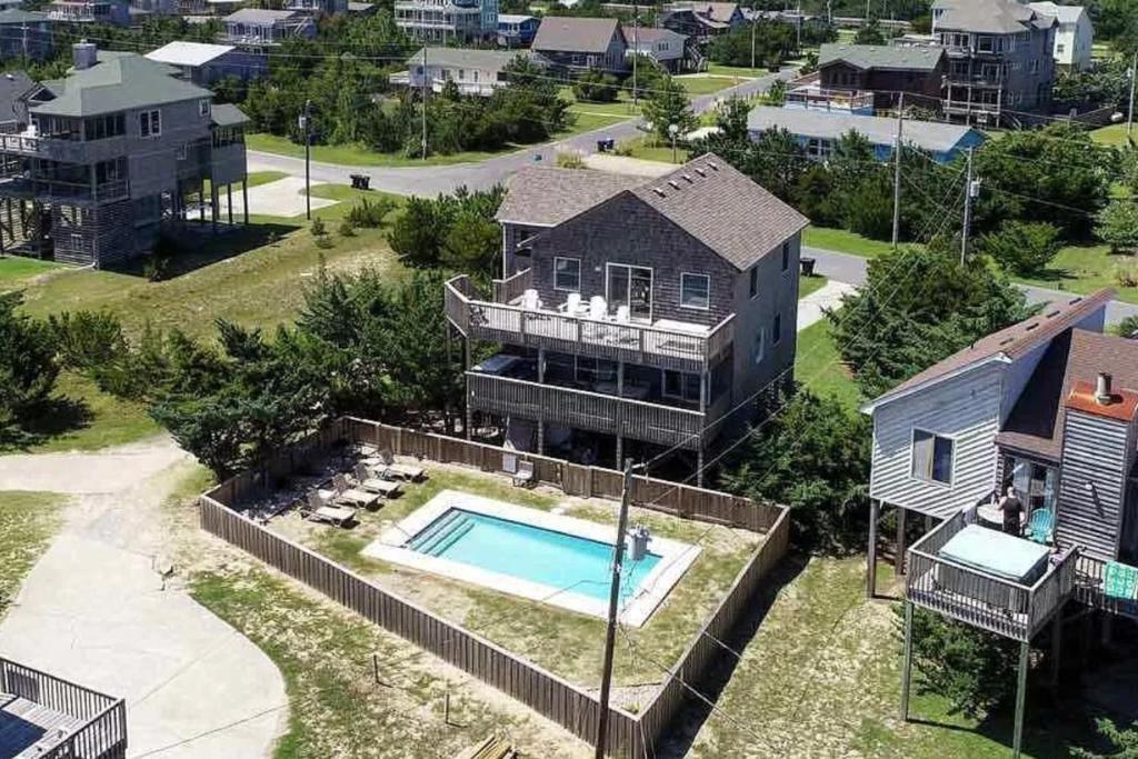 Point Break 919, Salvo