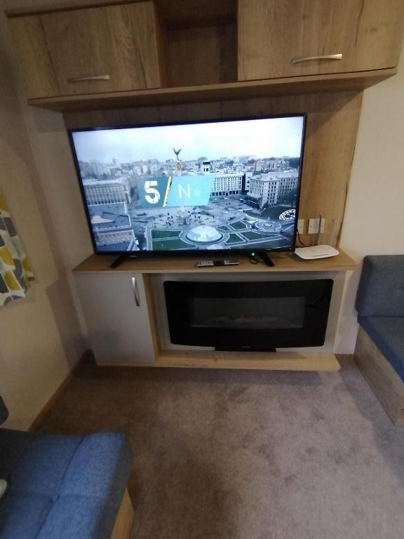 69R Seawick 2 Bedroom Caravan . New for 2022 photo