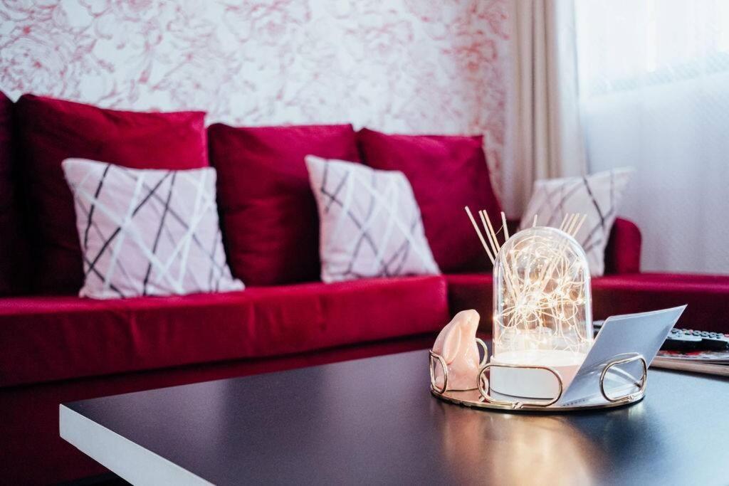 Sakura 2BR1B, Kampala