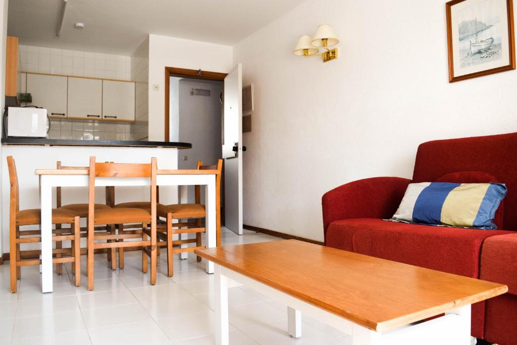 Villa Alexia Apartments Atolón 1st Floor Stairs 2BR Pool view 9 min to Sea 5min to Town AT1833 - 5