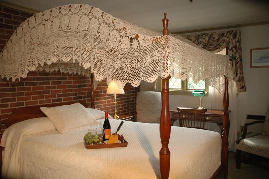 Lamies Inn Photo 40