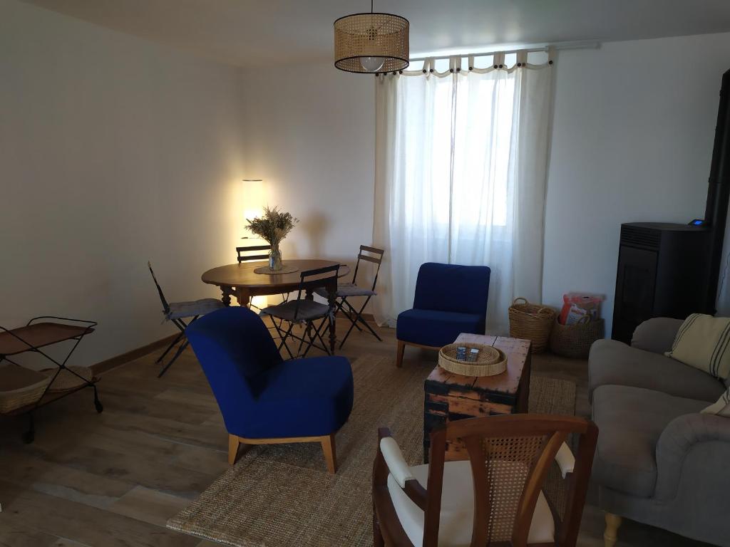 Maison rénovée avec jardin proche grande plage - 4