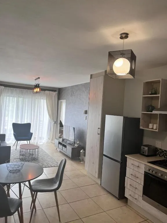 The Cube Apartments, Unit 34 on De La Rey Road，位于约翰内斯堡的酒店