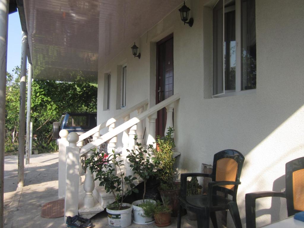 Guest House Ukimerioni photo