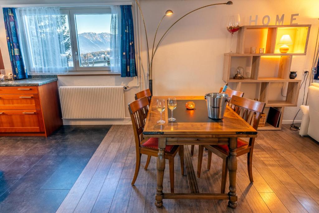 Charmantes Apartment mit grossem Garten .Kids4free. - 3