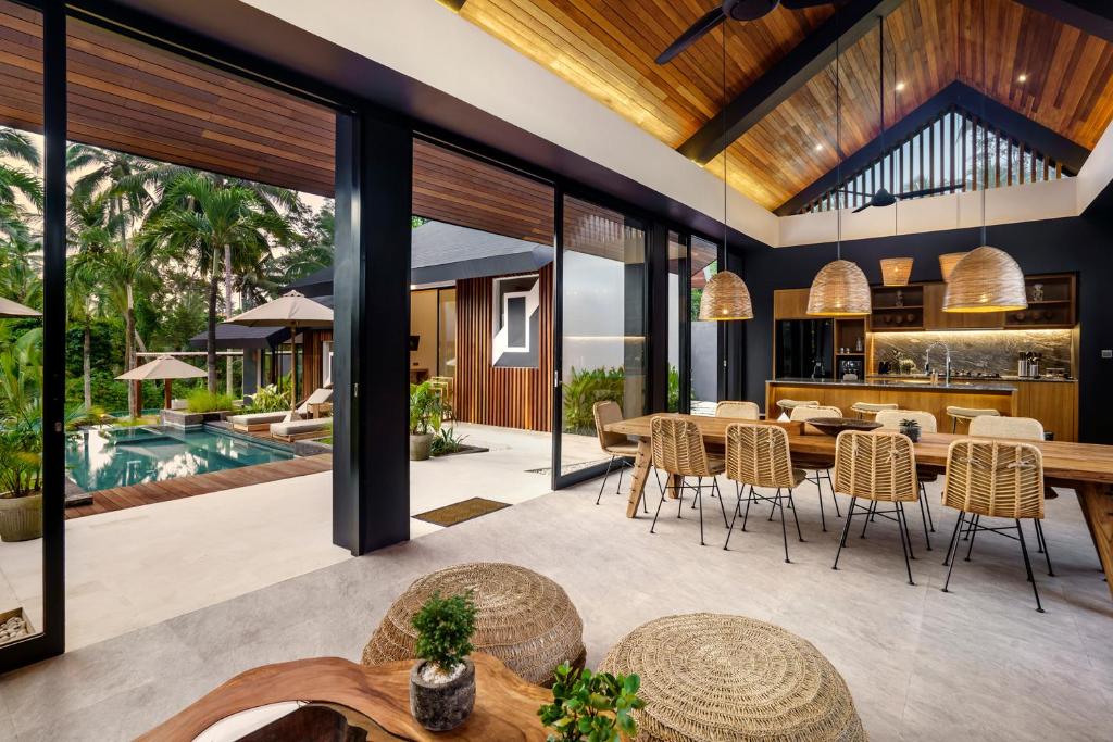 Shanti Sawah Ubud Villa photo