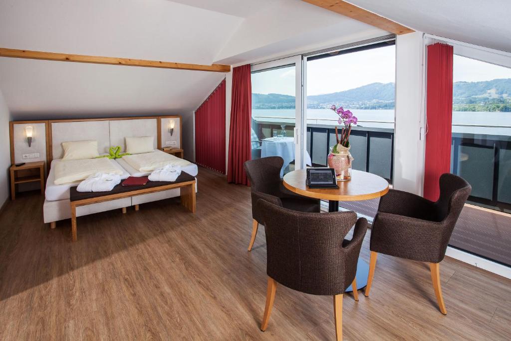 Landhotel Grunberg am See photo