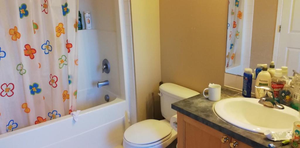 San Yin Homestay private bedroom with private washroom photo