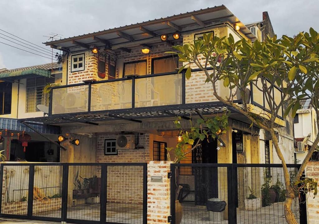 IPOH CONCRETE VILLA(12pax) rugged.vintage狂野复古.精品民宿 photo