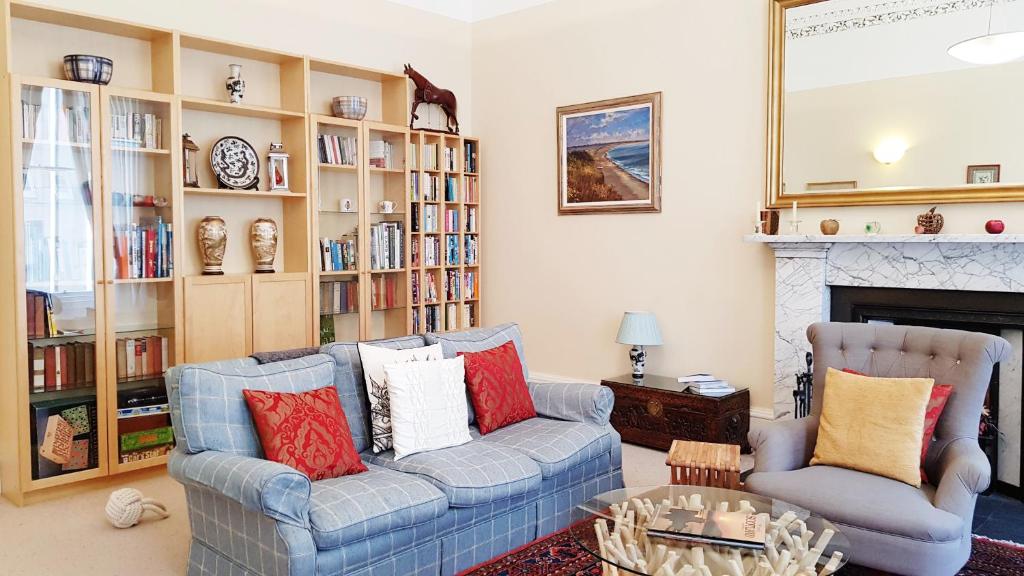 Stylish Central Edinburgh Apartment, Edinburgh