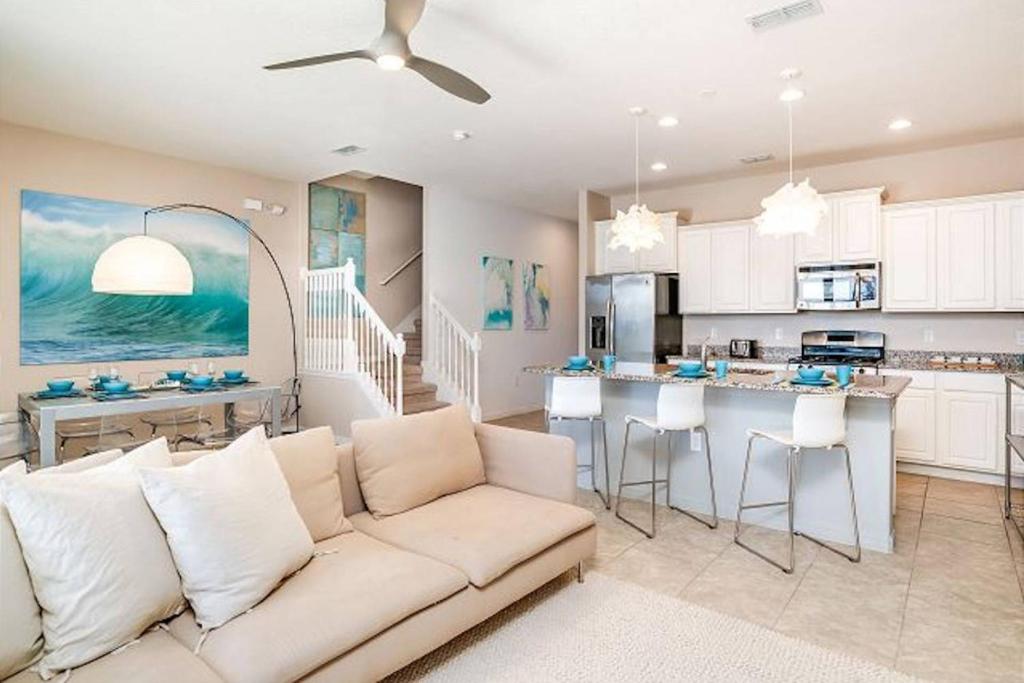 4779 Solterra, Davenport