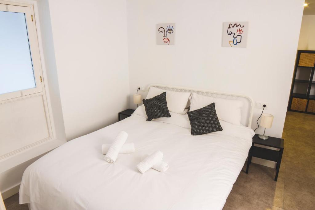 CDZ - Botica, Encantador apartamento en pleno centro historico — Hotel in Cadiz