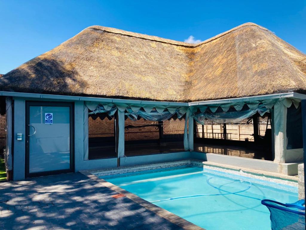 President Guest Lodge photo
