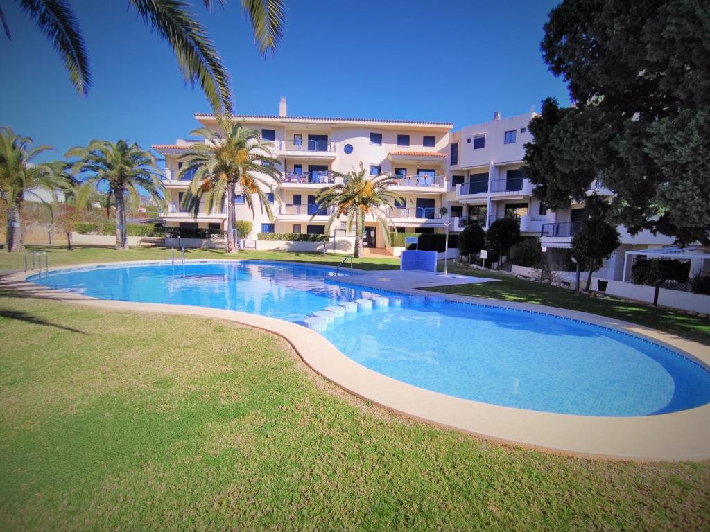Bajo con terraza, parking y piscina en el centro PORTA MEDITERRANEA ALBERT VILLAS - 3