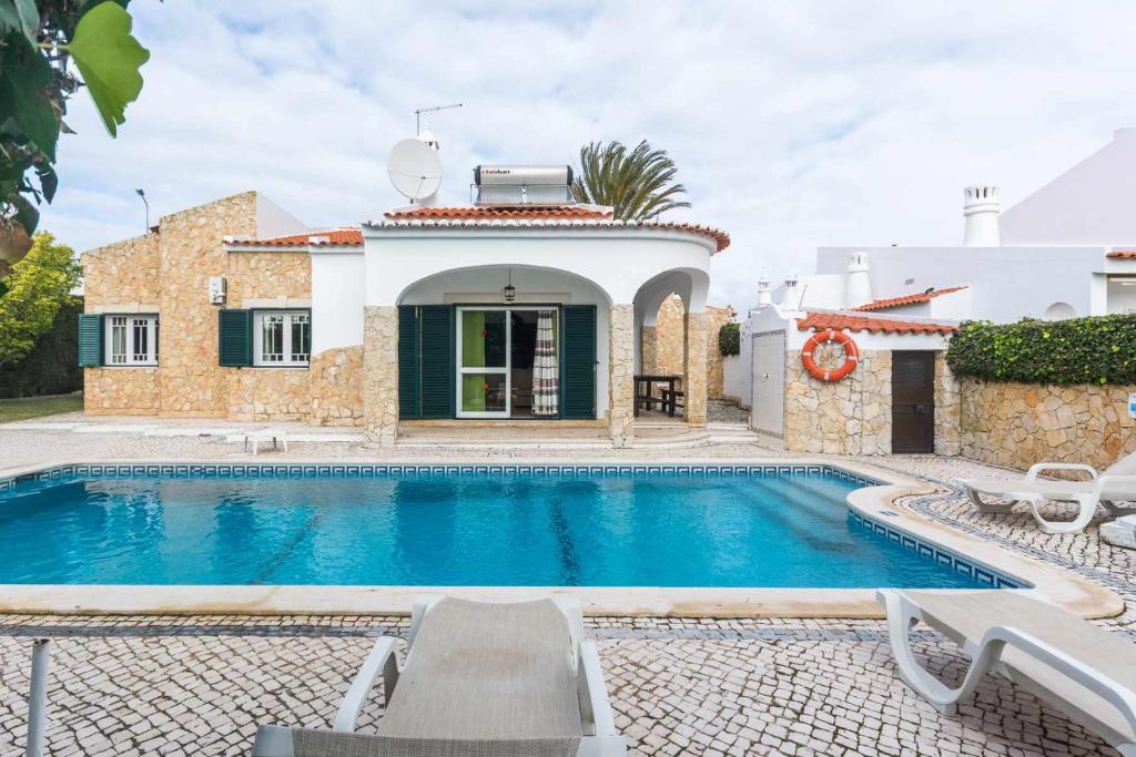 Oura Villa V3 com Piscina Privada, Albufeira